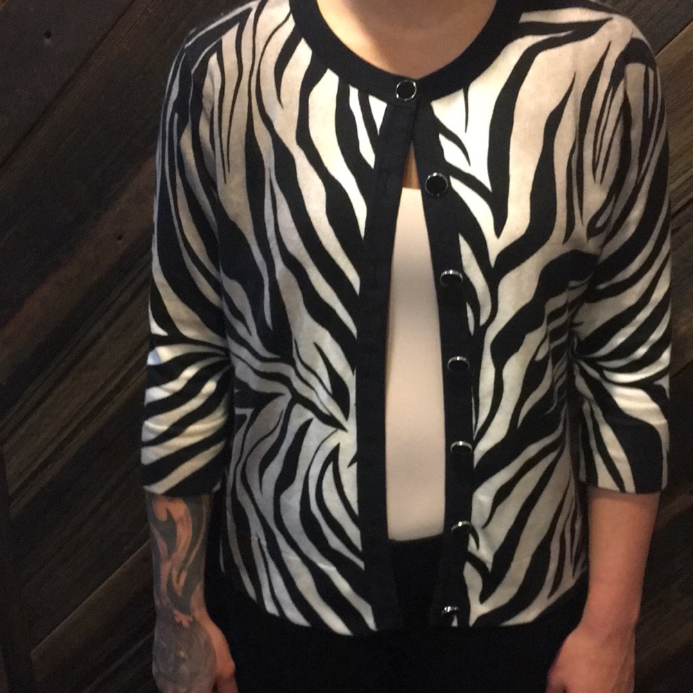 Zebra print sweater pullover